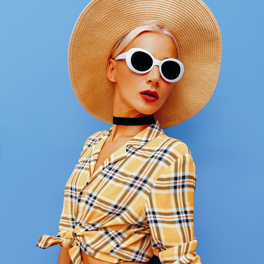 demo-attachment-389-lady-beach-country-style-fashion-accessories-hat-JNK92BA